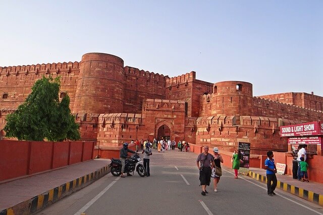 agra-fort-379667_640-1 (2)