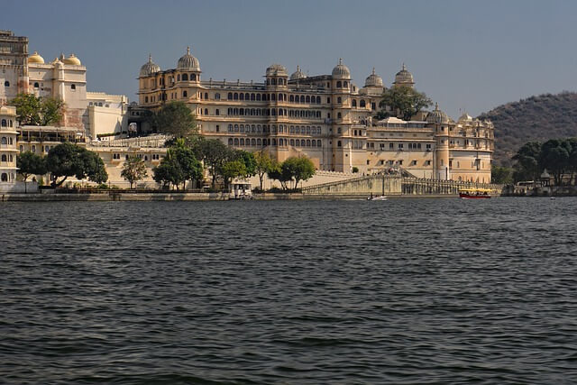 city-palace-3229617_640-1