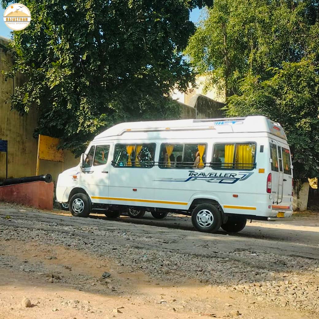 12 Seater Tempo Traveller
