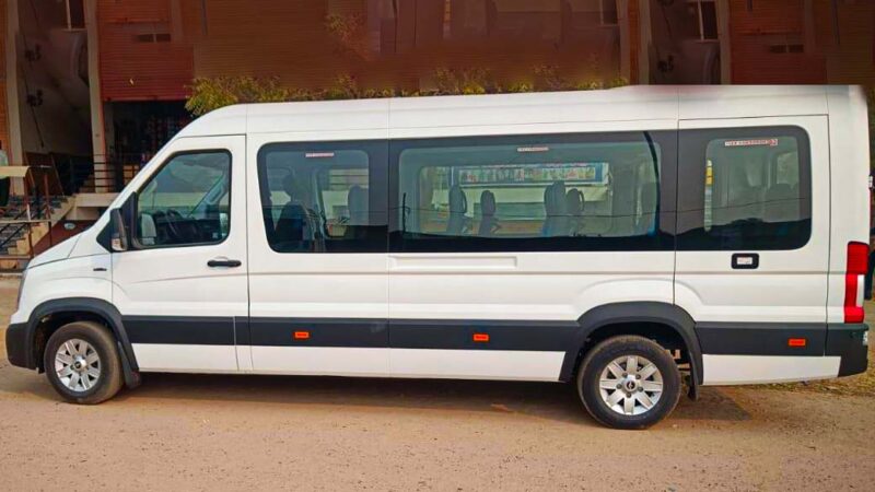12 Seater Urbania Traveller